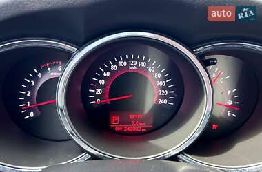 Внедорожник / Кроссовер Kia Sorento 2011 в 