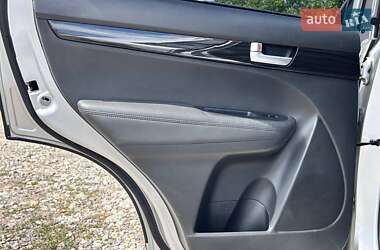 Внедорожник / Кроссовер Kia Sorento 2011 в 