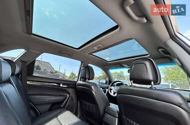 Внедорожник / Кроссовер Kia Sorento 2011 в 