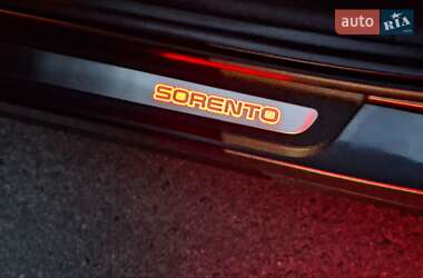 Внедорожник / Кроссовер Kia Sorento 2016 в 