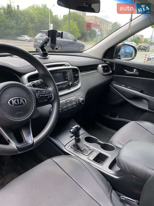 Внедорожник / Кроссовер Kia Sorento 2015 в Львове