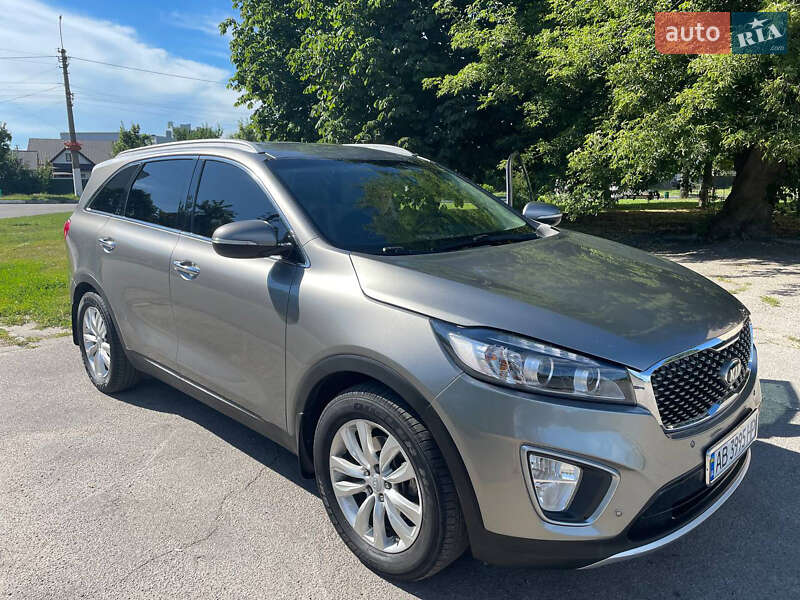 Внедорожник / Кроссовер Kia Sorento 2015 в Мироновке