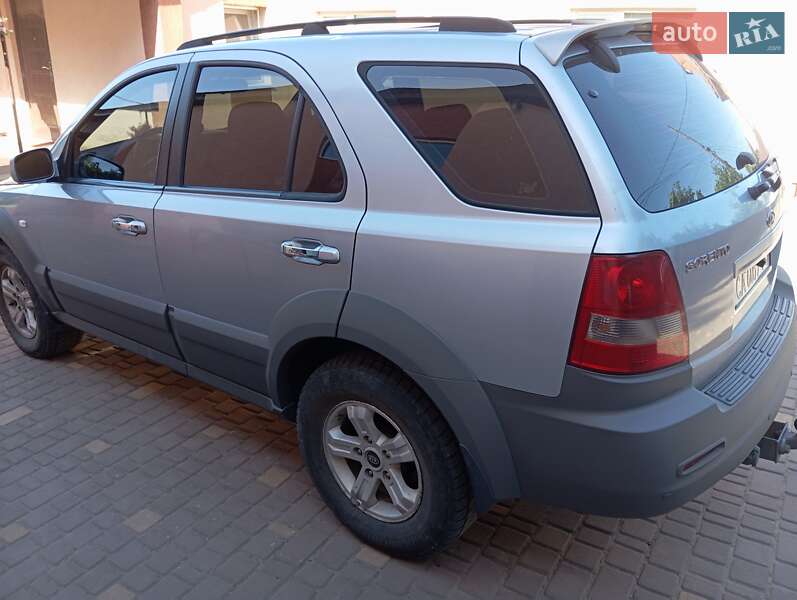 Внедорожник / Кроссовер Kia Sorento 2004 в Крыжополе