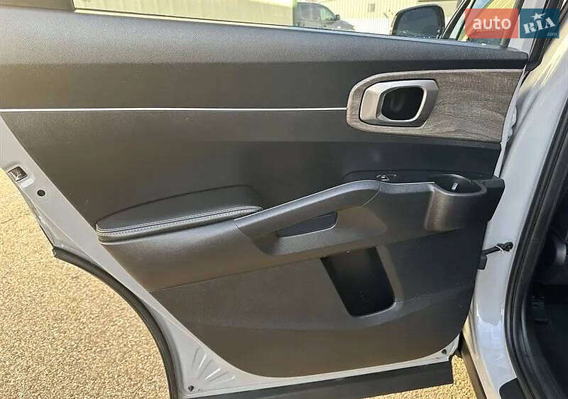 Позашляховик / Кросовер Kia Sorento 2022 в Букачiвцi