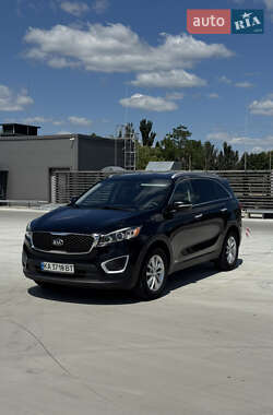 Позашляховик / Кросовер Kia Sorento 2016 в Києві