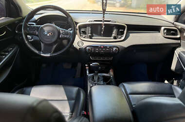 Внедорожник / Кроссовер Kia Sorento 2017 в 
