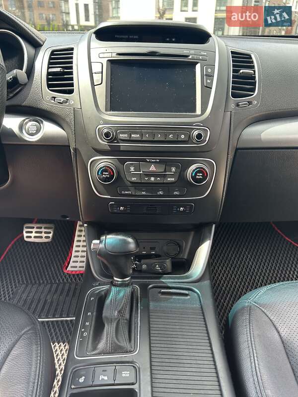 Внедорожник / Кроссовер Kia Sorento 2014 в Луцке