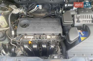 Внедорожник / Кроссовер Kia Sorento 2010 в 