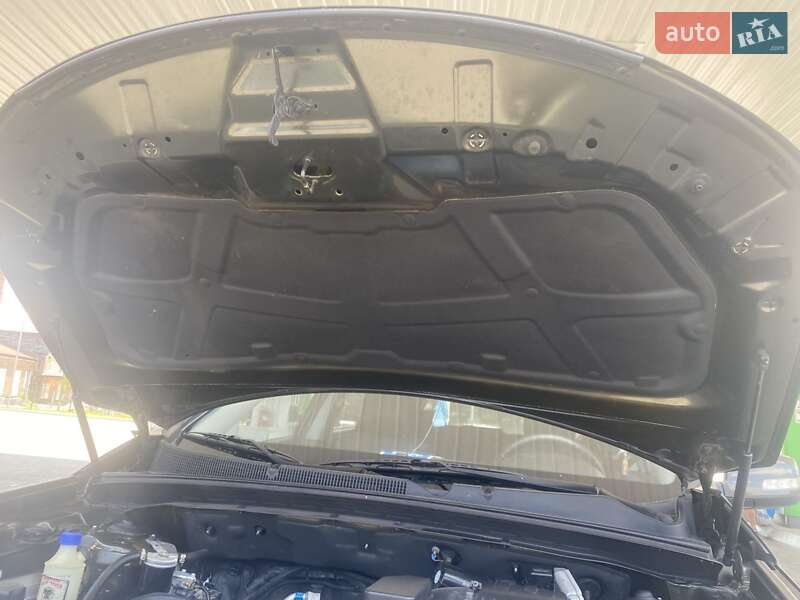 Внедорожник / Кроссовер Kia Sorento 2010 в Житомире