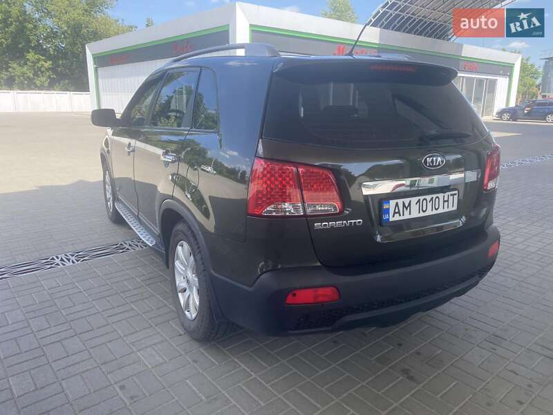 Внедорожник / Кроссовер Kia Sorento 2010 в Житомире