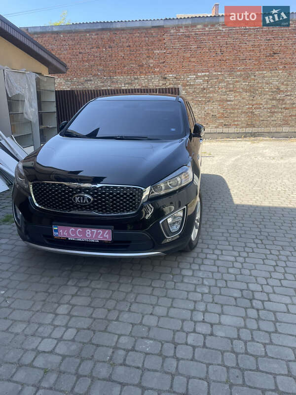 Внедорожник / Кроссовер Kia Sorento 2017 в Тернополе