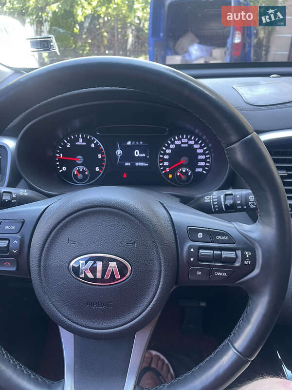 Внедорожник / Кроссовер Kia Sorento 2017 в Тернополе