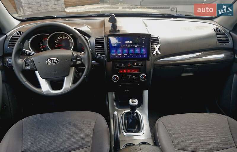 Внедорожник / Кроссовер Kia Sorento 2010 в Ивано-Франковске