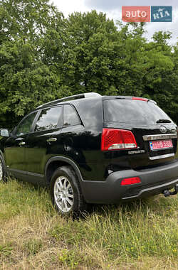 Внедорожник / Кроссовер Kia Sorento 2010 в 
