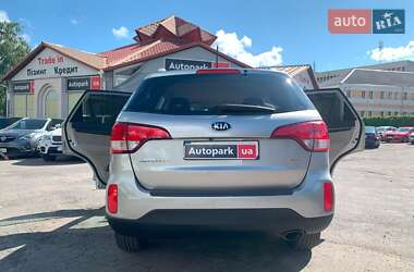 Внедорожник / Кроссовер Kia Sorento 2013 в 