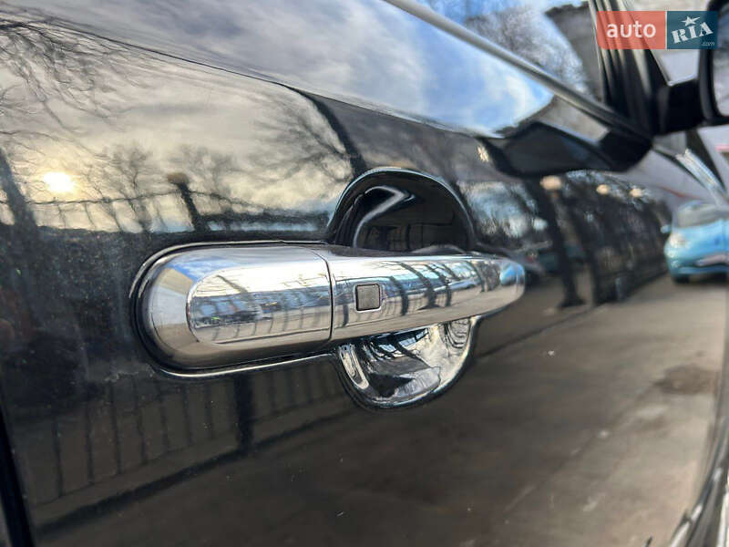 Позашляховик / Кросовер Kia Sorento 2012 в Одесі