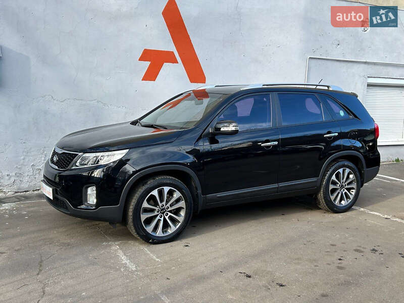 Позашляховик / Кросовер Kia Sorento 2012 в Одесі