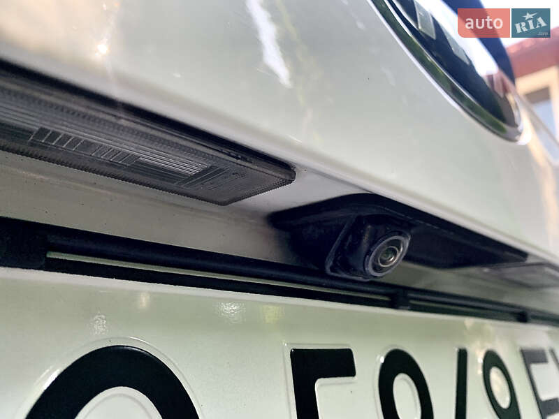 Внедорожник / Кроссовер Kia Sorento 2017 в Тернополе