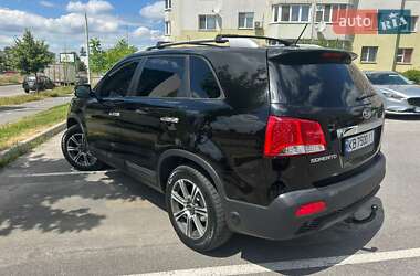 Внедорожник / Кроссовер Kia Sorento 2011 в 