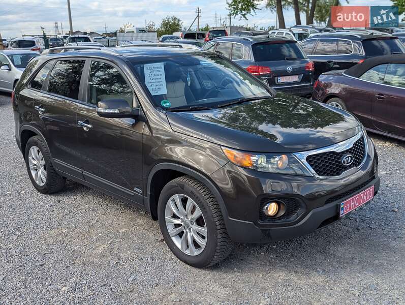 Внедорожник / Кроссовер Kia Sorento 2011 в Ровно