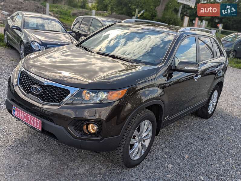 Внедорожник / Кроссовер Kia Sorento 2011 в Ровно