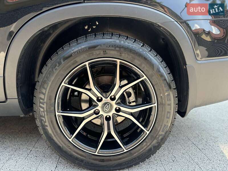 Внедорожник / Кроссовер Kia Sorento 2012 в Одессе