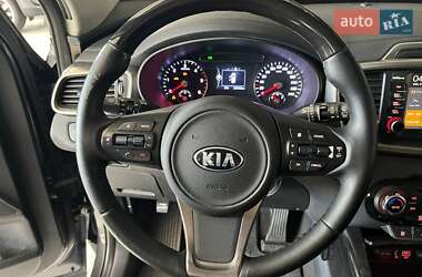 Внедорожник / Кроссовер Kia Sorento 2015 в 