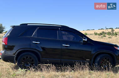 Позашляховик / Кросовер Kia Sorento 2010 в 