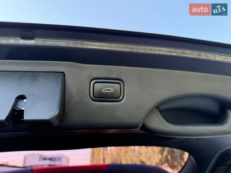 Внедорожник / Кроссовер Kia Sorento 2015 в Одессе