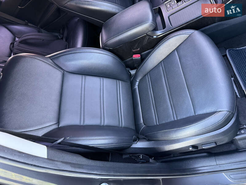 Внедорожник / Кроссовер Kia Sorento 2015 в Одессе