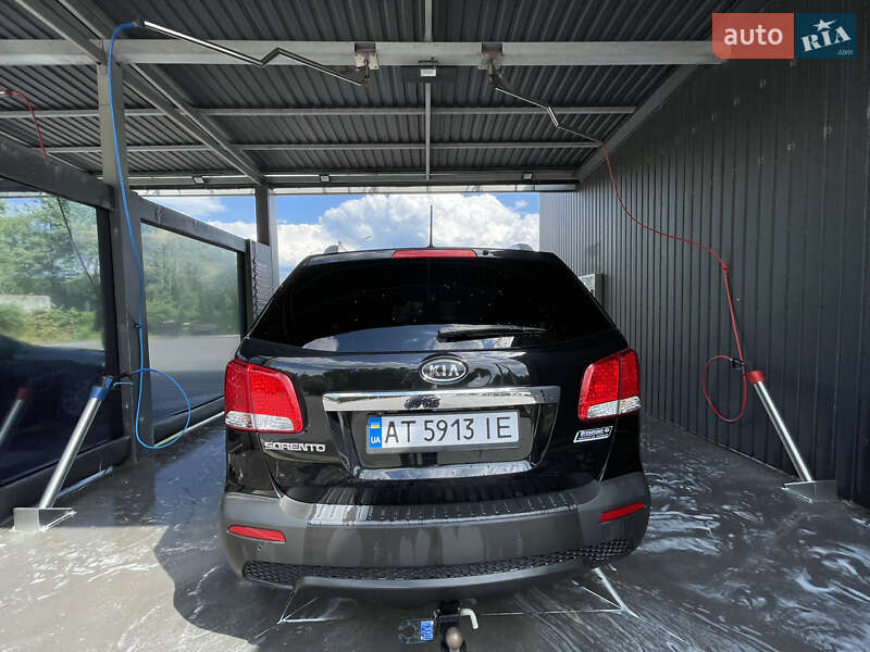Внедорожник / Кроссовер Kia Sorento 2011 в Надворной