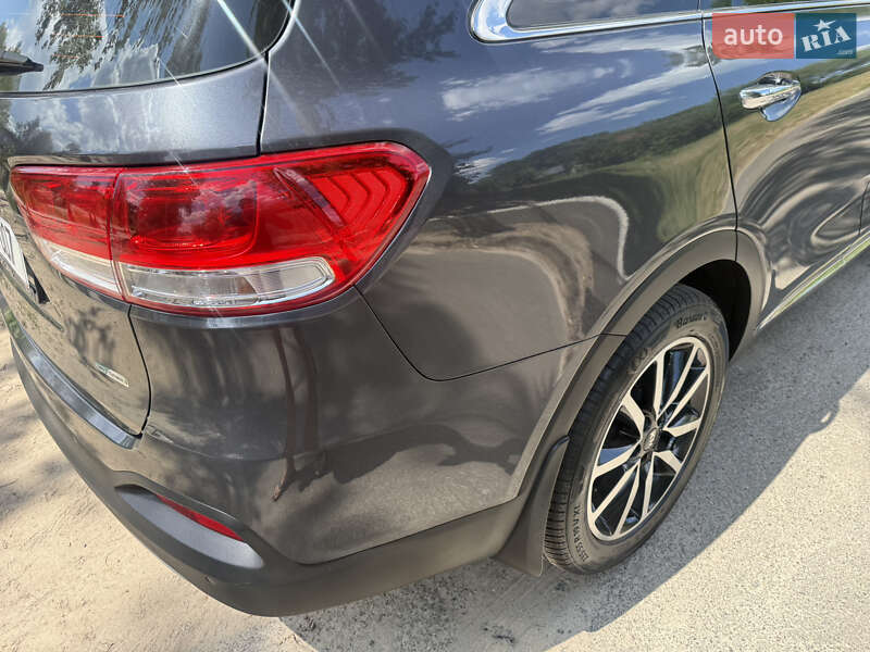Внедорожник / Кроссовер Kia Sorento 2016 в Киеве