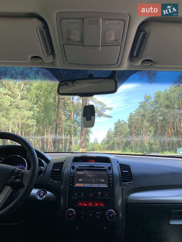 Внедорожник / Кроссовер Kia Sorento 2012 в Вараше