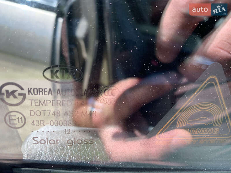 Внедорожник / Кроссовер Kia Sorento 2012 в Вараше