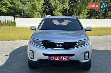 Внедорожник / Кроссовер Kia Sorento 2014 в 
