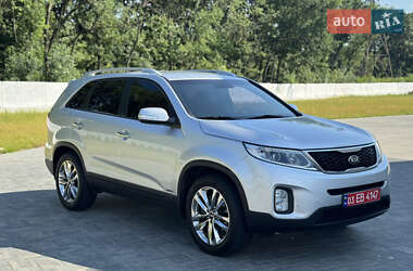 Внедорожник / Кроссовер Kia Sorento 2014 в 