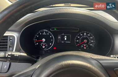 Внедорожник / Кроссовер Kia Sorento 2016 в 