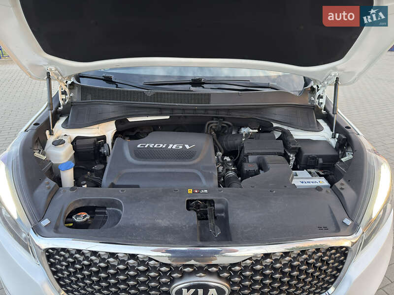 Позашляховик / Кросовер Kia Sorento 2015 в Луцьку