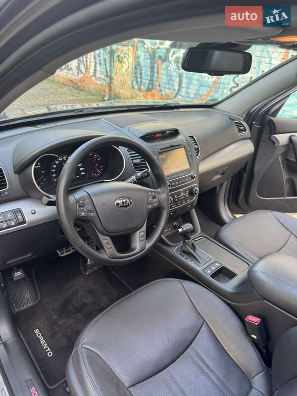 Позашляховик / Кросовер Kia Sorento 2014 в Луцьку