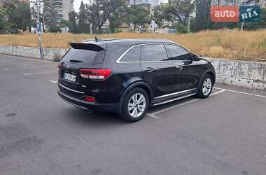 Внедорожник / Кроссовер Kia Sorento 2016 в 