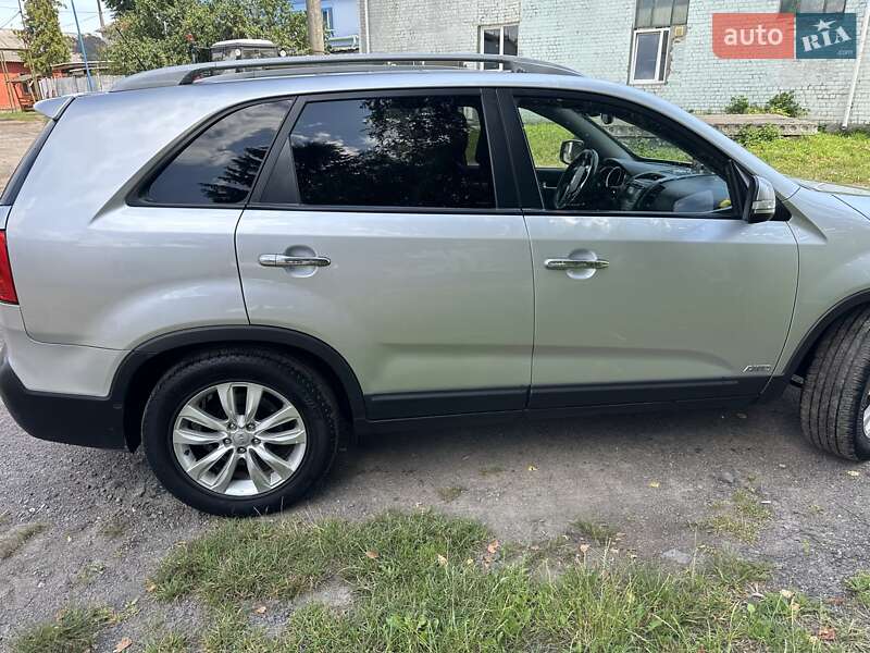 Внедорожник / Кроссовер Kia Sorento 2011 в Дубровице