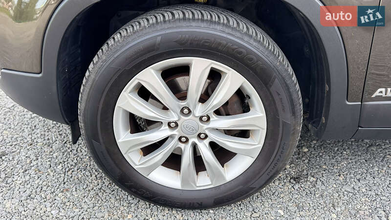 Внедорожник / Кроссовер Kia Sorento 2011 в Хмельницком
