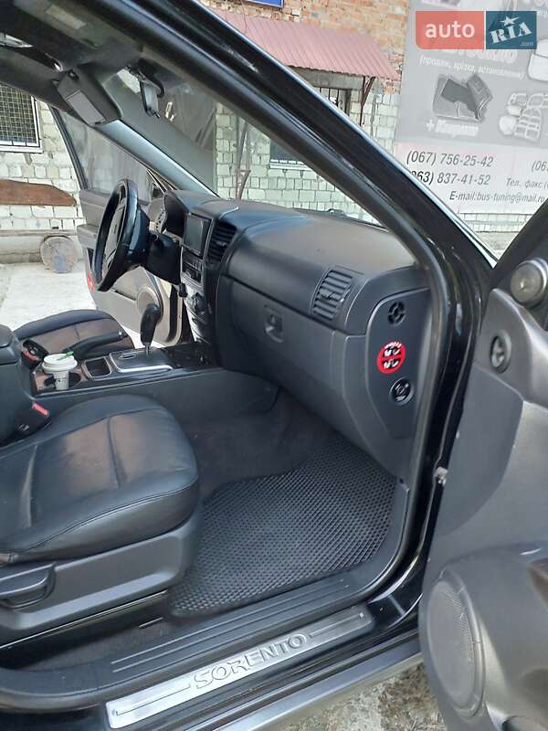 Внедорожник / Кроссовер Kia Sorento 2009 в Новом Роздоле