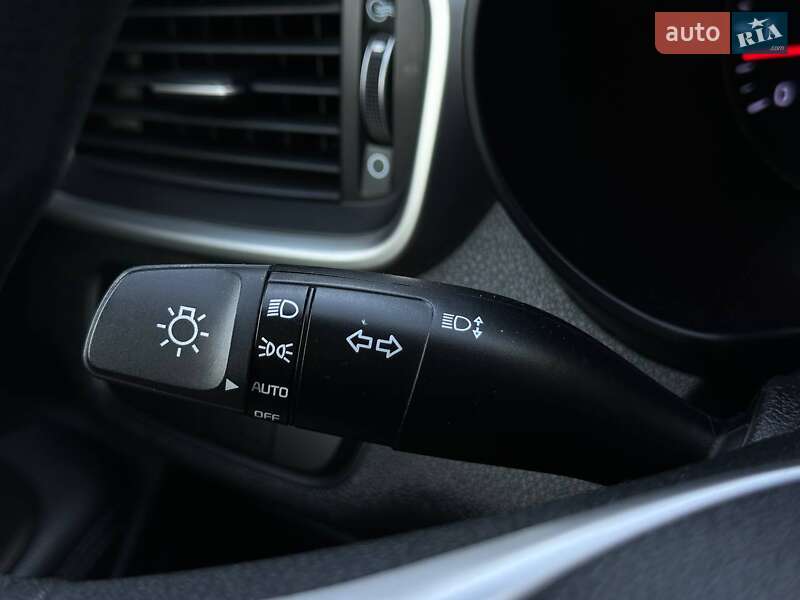 Внедорожник / Кроссовер Kia Sorento 2019 в Киеве