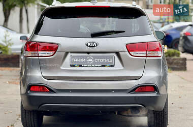 Позашляховик / Кросовер Kia Sorento 2016 в 