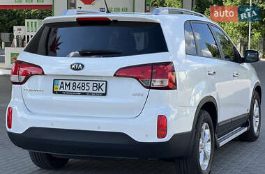 Внедорожник / Кроссовер Kia Sorento 2013 в 