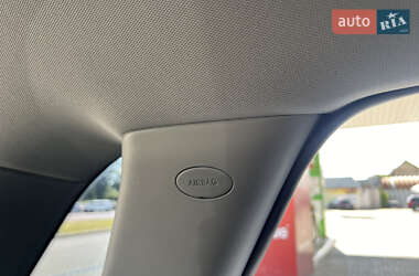 Внедорожник / Кроссовер Kia Sorento 2013 в 