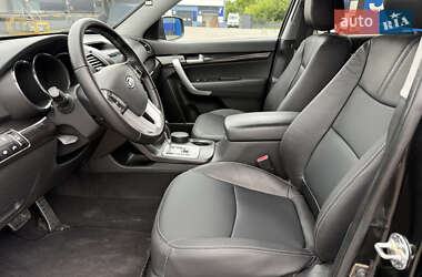 Внедорожник / Кроссовер Kia Sorento 2011 в 