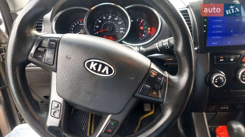 Внедорожник / Кроссовер Kia Sorento 2012 в Ивано-Франковске