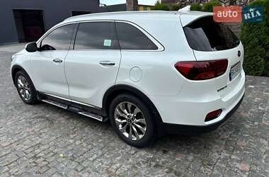 Внедорожник / Кроссовер Kia Sorento 2017 в 